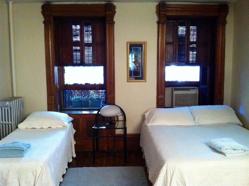 Harlem 144 Guesthouse New York Esterno foto